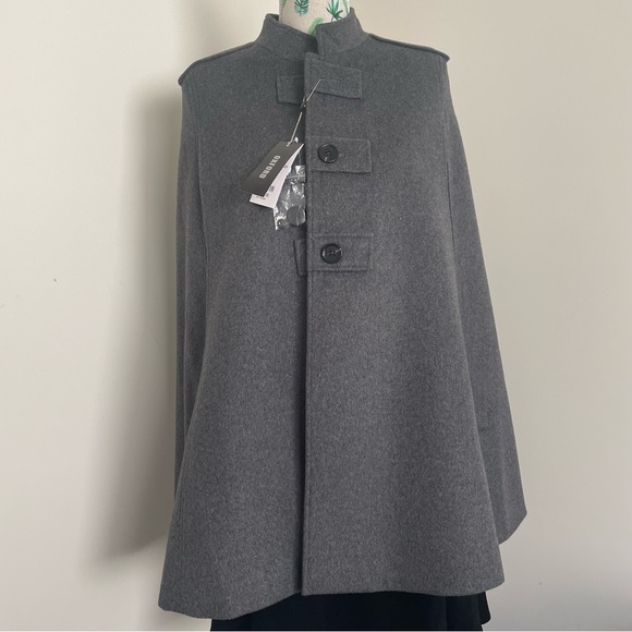Oxford Wool Cape 🤍style name Lottie - Picture 11 of 15